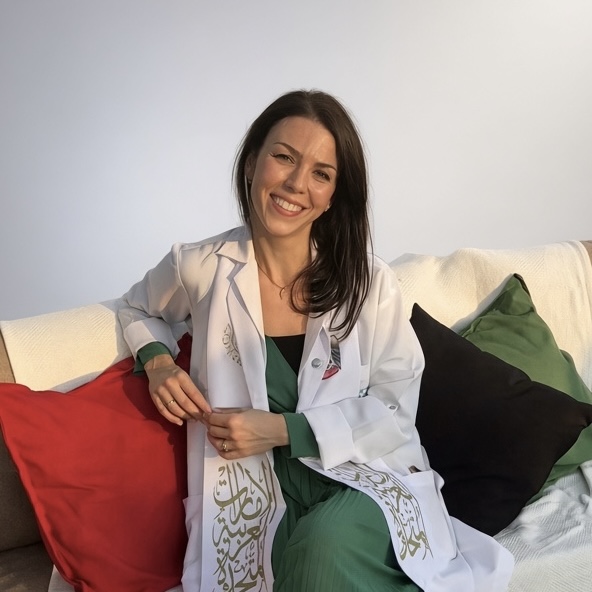 Portrait de Mme Mathilde VITENET, kinésithérapeute à Al Wasl