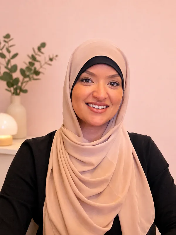 Portrait de Mme Sophia Boukoulo Benchekroun, neuropsychologue à Dubai Healthcare City